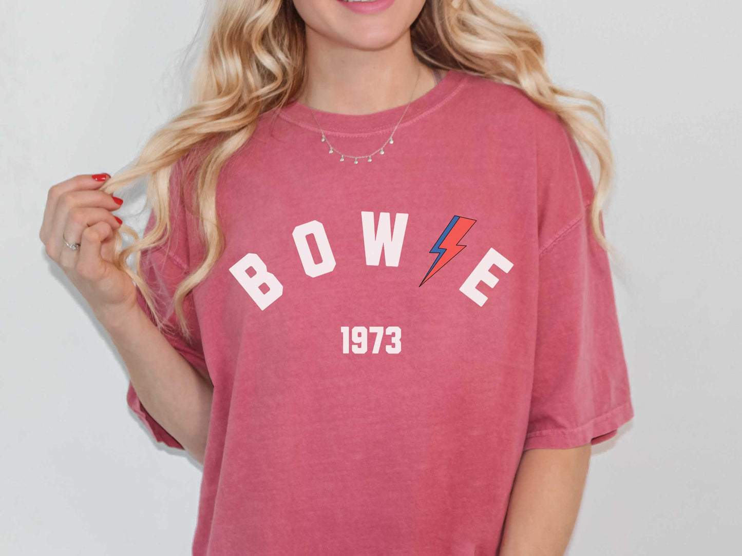 David Bowie "Bowie 1973" T-Shirt in Crimson