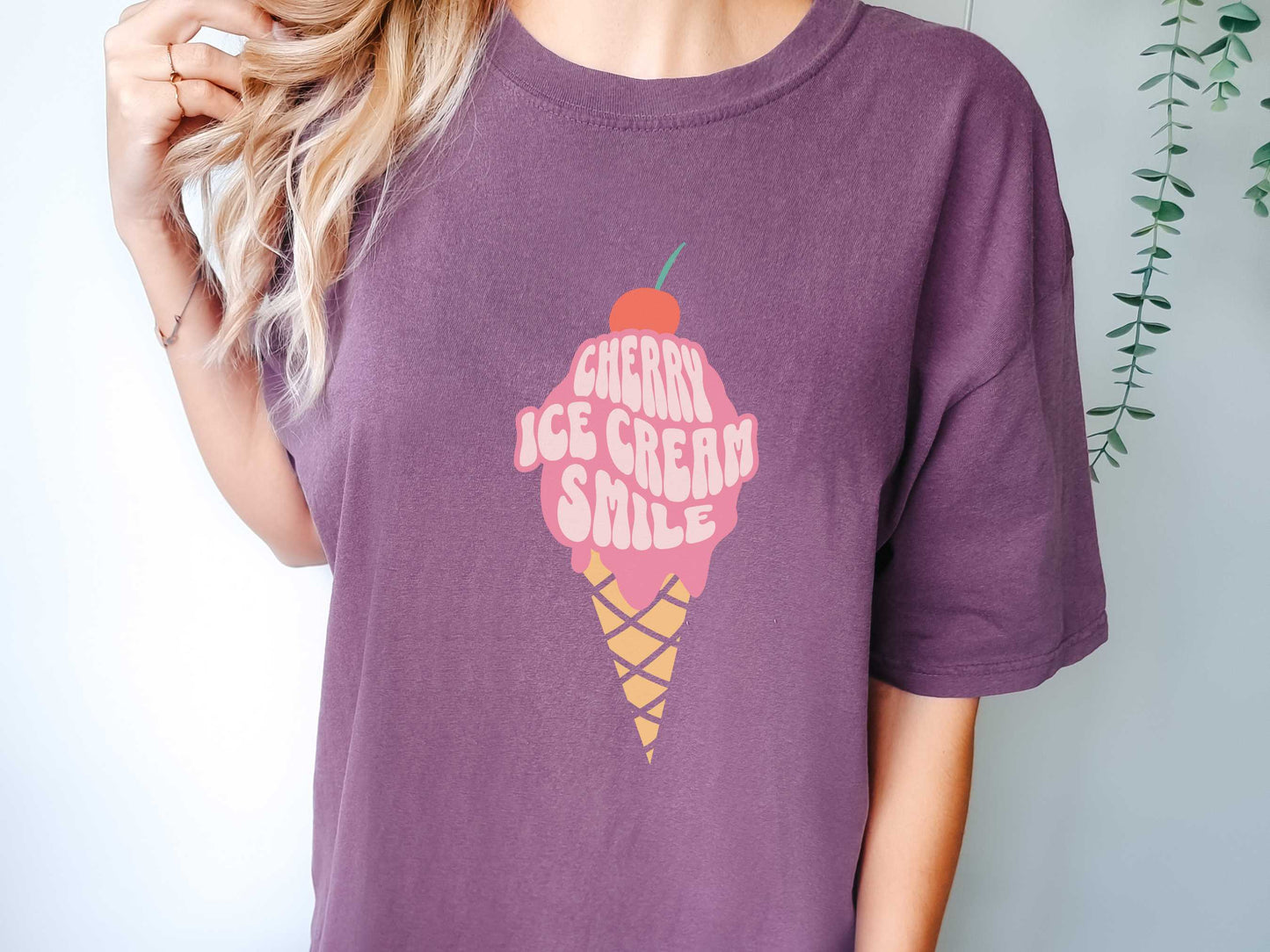 Duran Duran Rio "Cherry Ice Cream Smile" T-Shirt in Berry