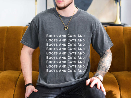 Funny Beatboxing "Boots And Cats" T-Shirt in Pepper