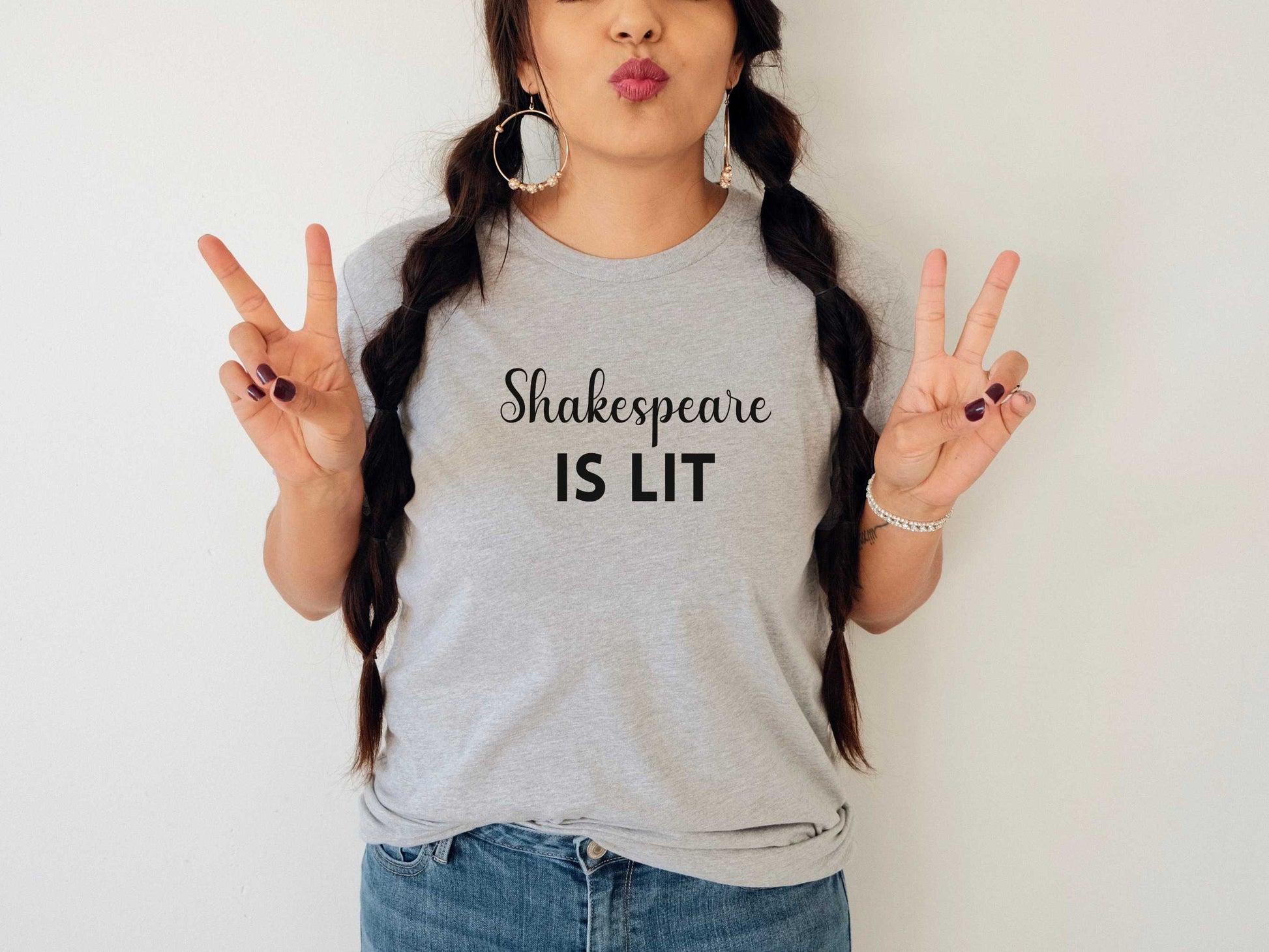 Funny Shakespeare T-Shirt in Athletic Heather