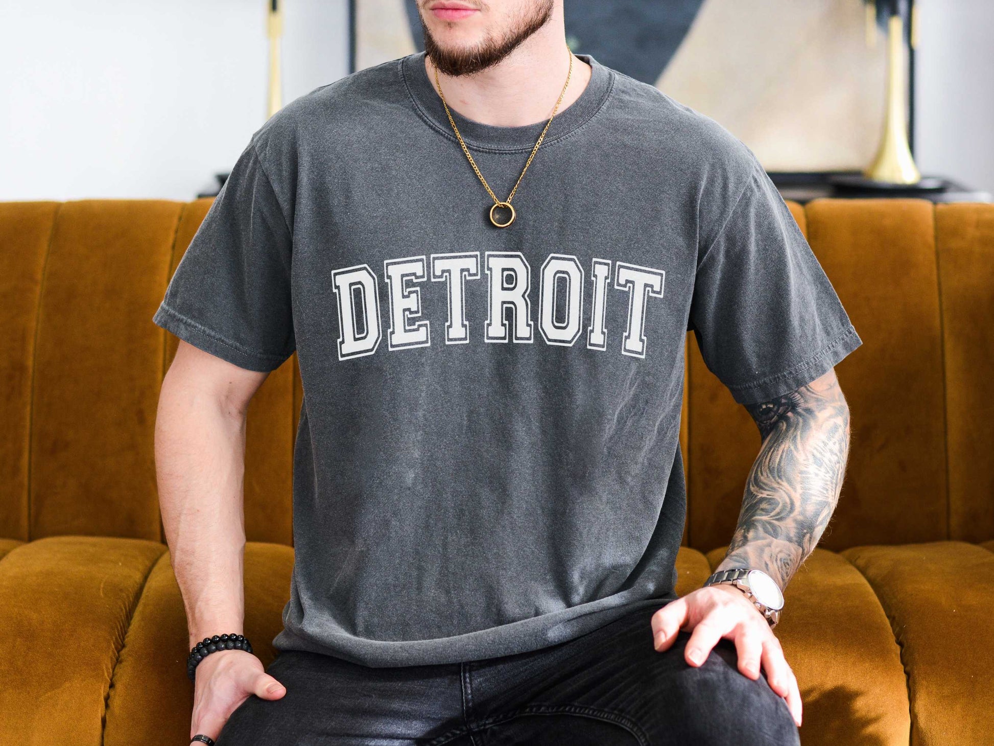 Vintage Detroit T-Shirt in Pepper