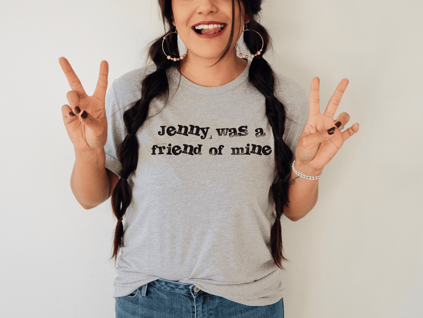 The Killers "Jenny was a Friend of Mine" T-Shirt in Athletic Heather on a female