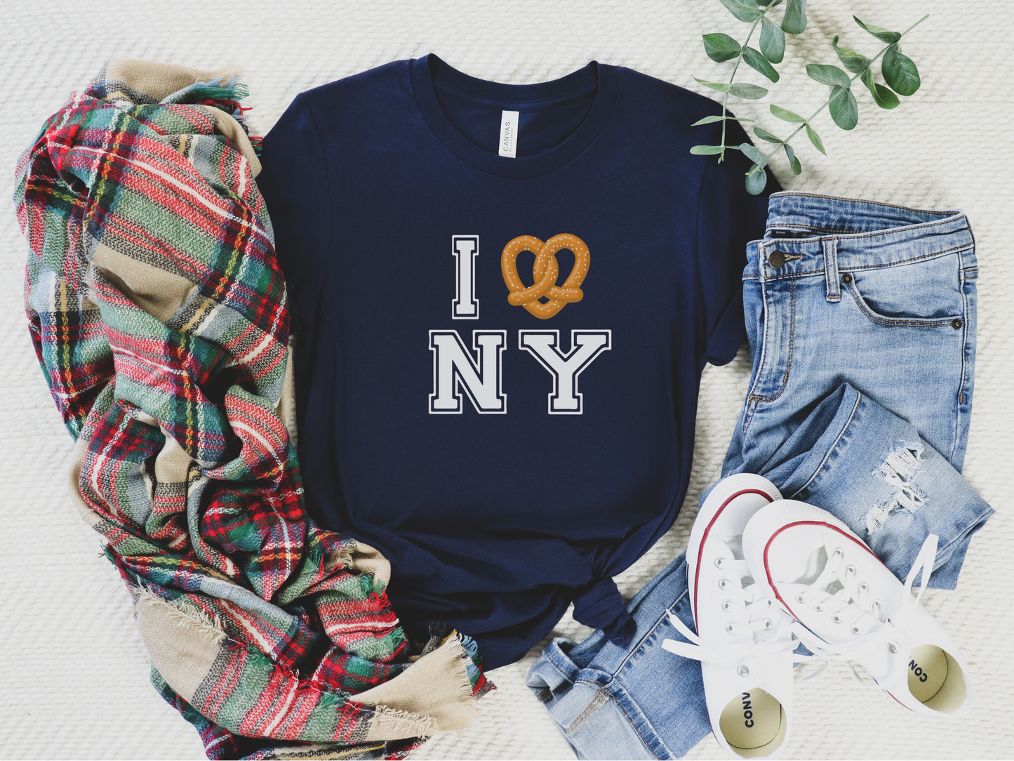 I Love (Pretzel) New York T-Shirt in Navy