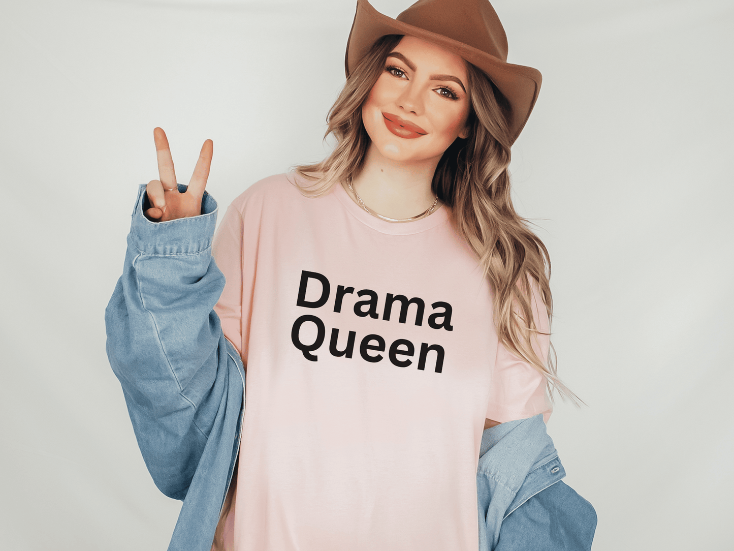 Drama Queen T-Shirt in Pink