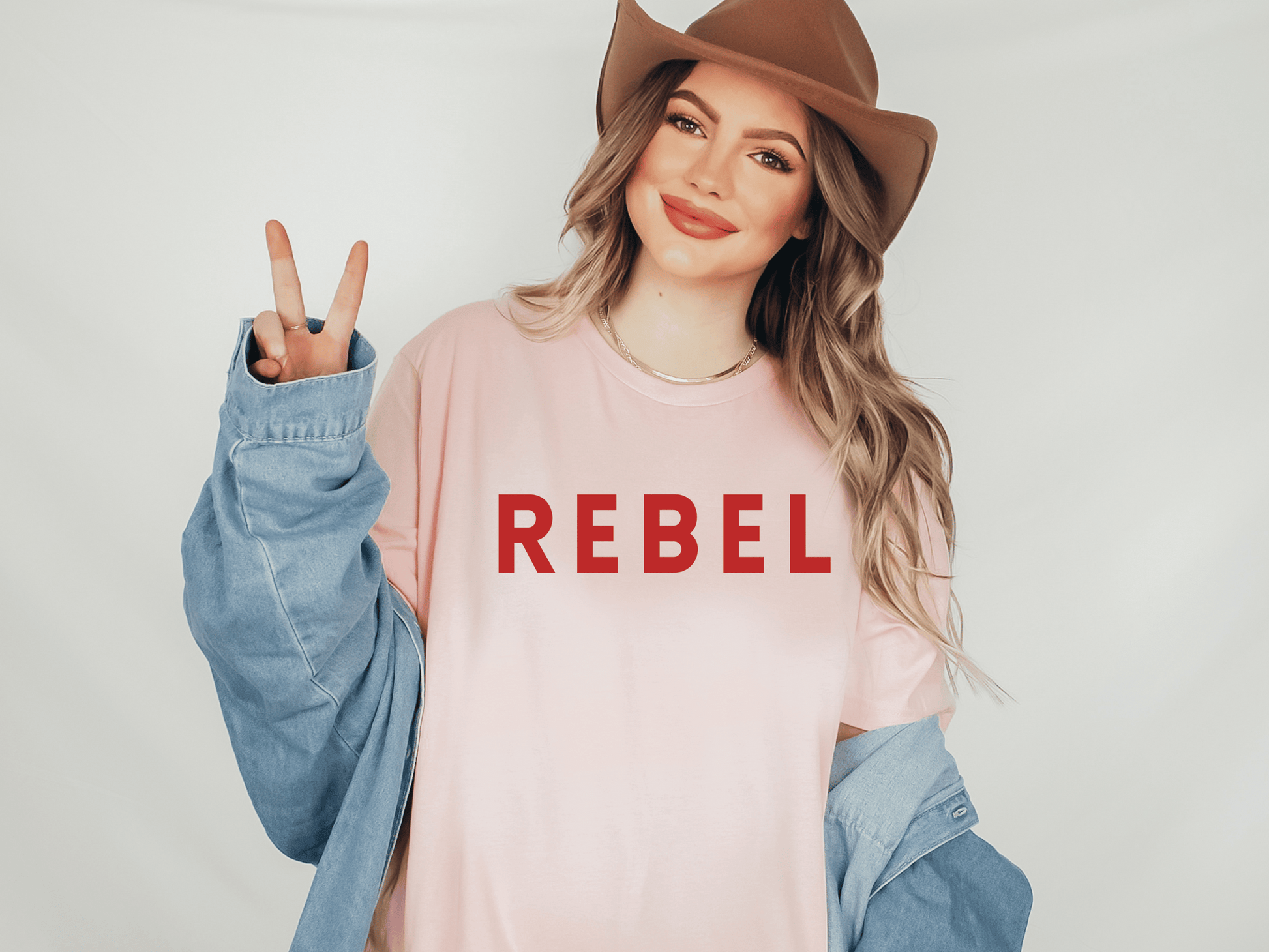 Rebel T-Shirt in Pink