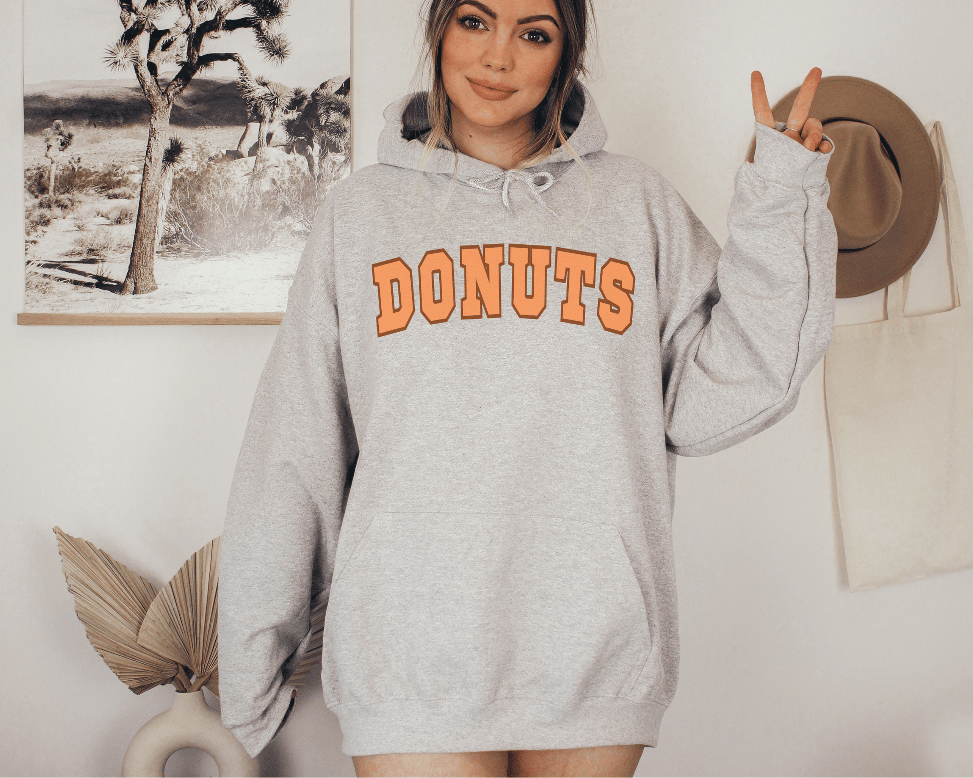 Donuts Hoodie in Sport Gray